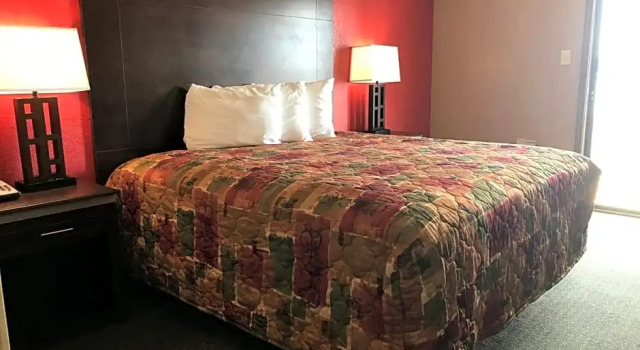 Номер Standard D'Arbonne Lake Motel