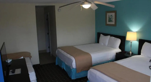 Семейный номер Standard American Inn Port OConnor