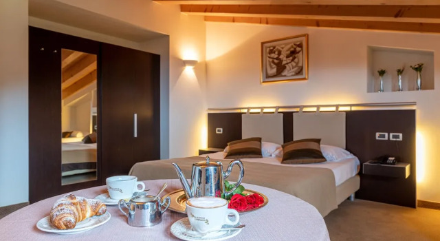 Двухместный номер Superior с видом на горы Hotel La Perla