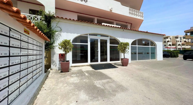 ALBUFEIRA TWINS 1 WITH POOL by HOMING