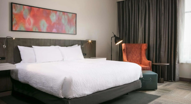 Двухместный номер Hilton Garden Inn Iowa City Downtown University