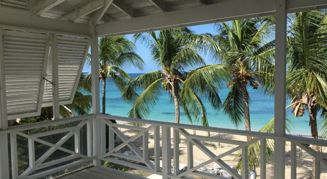 Cottage Tantalus