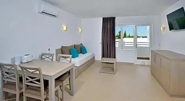 Полулюкс SOL by Meliá Cala dOr Apartamentos