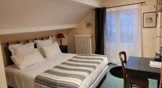 Двухместный номер Standard Hôtel - Restaurant Le Chalet Montégut - Moulins