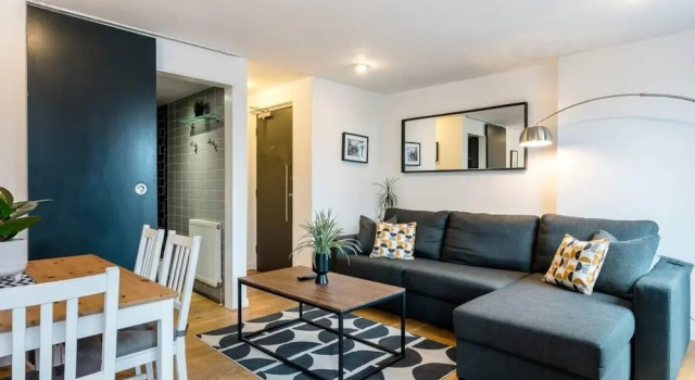 Апартаменты Host Apartments Preston s Rooftop Apt