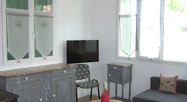 Holiday Home Maison Les Oies by Interhome, Забронировать Апартаменты/квартира Бло-Л'Эглиз Пюи-де-Дом
