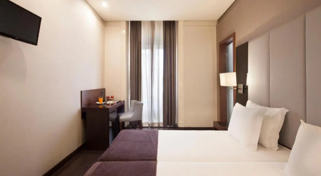 Трёхместный номер Superior TURIM Restauradores Hotel