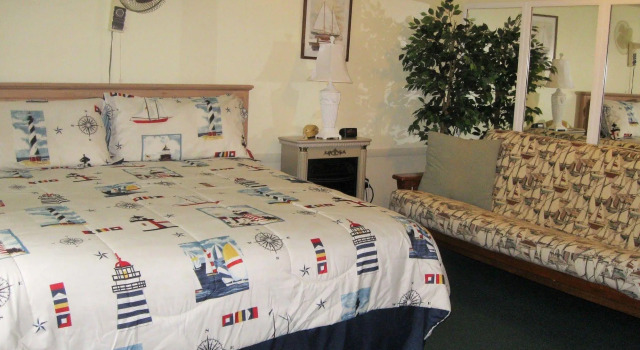 A Beach Breeze Inn, Varaa Hotelli Hotellit New England uima-altaalla, Uima-allas