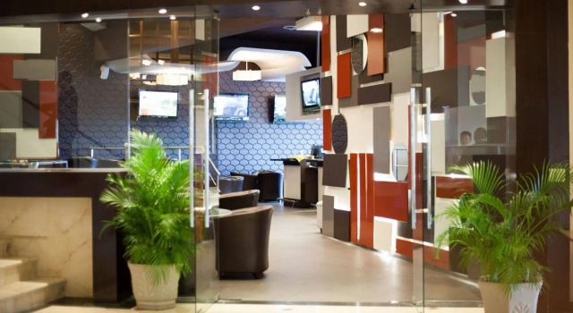 Plaza Paitilla Inn, Book Hotel Hoteller i Panamanian District med pool, Swimmingpool