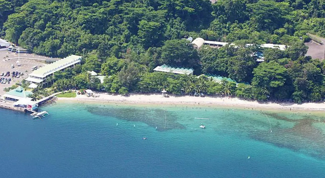 Suite Camayan Beach Resort