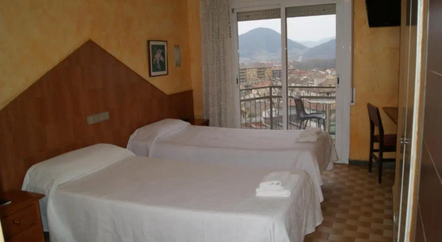 Hostal Sant Bernat, Buchen Sie Hotel Olot Garrotxa