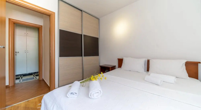 Семейные апартаменты с 3 комнатами SMS Apartments