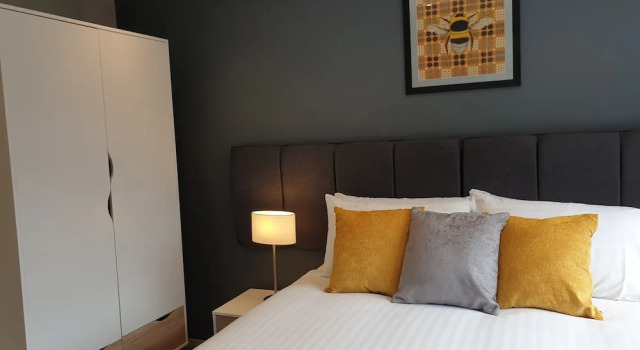 Апартаменты Standard The Spires Serviced Apartments Cardiff