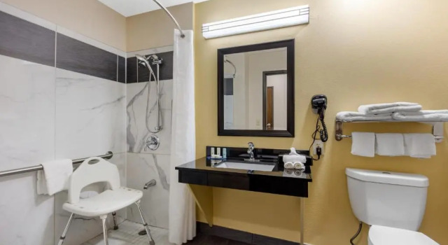Standardowy pokój Quality Inn Cadiz