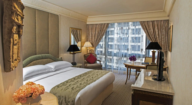 Двухместный номер Superior InterContinental Phoenicia Beirut by IHG