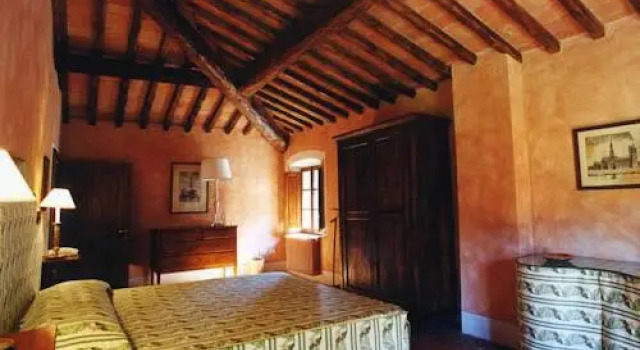 Villa La Grillaia, Réserver Villa Ponsacco Toscane