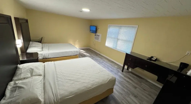 Двухместный номер Comfort Royal INN