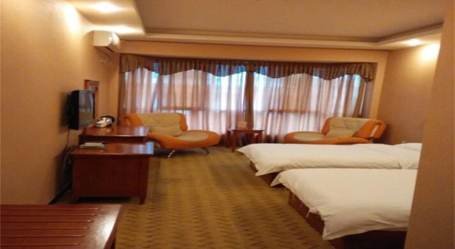 Mianyang Huang Shang Huang Holiday Hotel, Reservar Hotel Mianyang Sichuan
