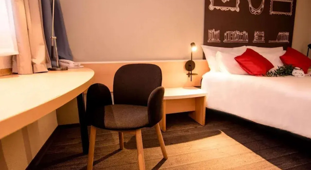 Двухместный номер Superior Ibis Poznan Stare Miasto