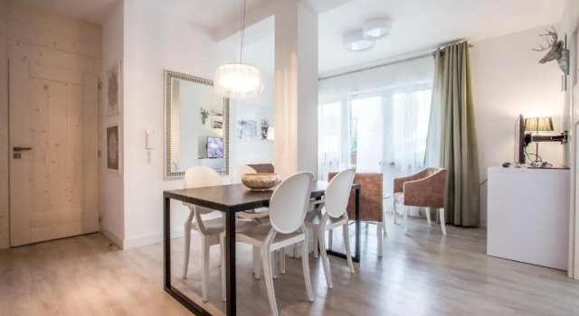 Apartamenty Krzeptowskiego Zakopane, Book Apartment Hotels in Tatras with Parking, Parking