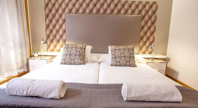 Quinta Miramar, Book Apartment Hotels in Centro with a Pool, Swimming Pool