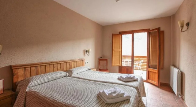 Hostal Les Roquetes, Réserver Hôtel Queralbs Catalogne