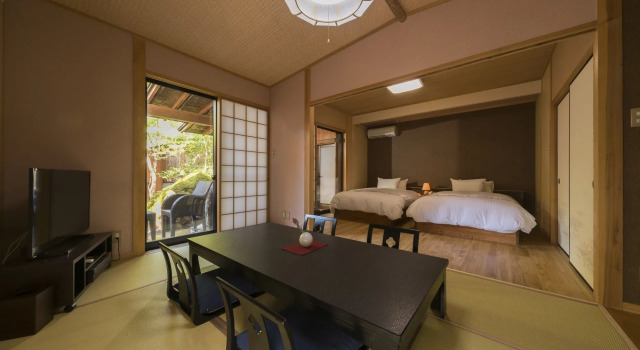 Yufuin Rakuyu, Prenota Affittacamere Hotel a Kyushu con parcheggio, Parcheggio