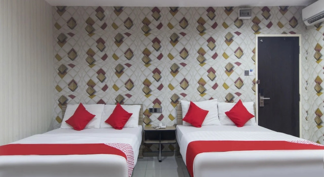 Четырёхместный семейный люкс Super OYO Capital O 804 Hotel Pinji