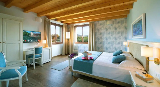 Люкс с красивым видом из окна Borgo Romantico Green Relais