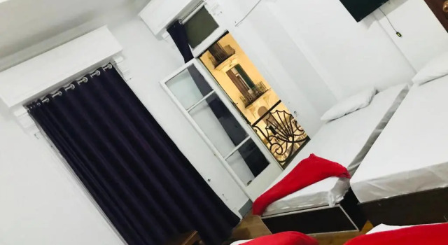 Pat în dormitor Mesho Inn Hostel
