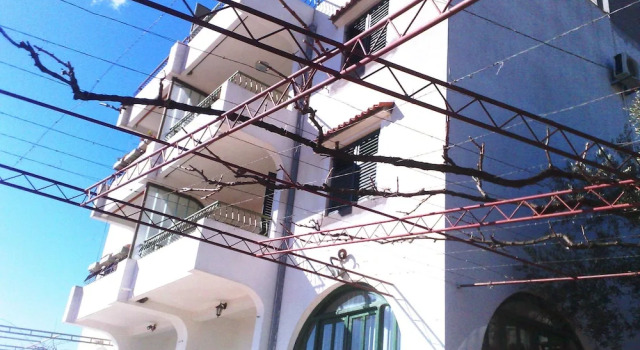 Hoxha rooms