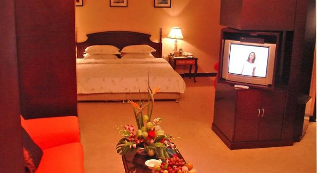 New Era Hotel, Rezerwuj Hotel Hotele w Kunming z parkingiem, Parking