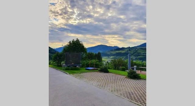 Апартаменты Hinterreithlehen - Ferienwohnung am Bauernhof