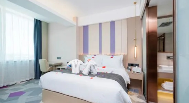Люкс Deluxe Lavande Hotel (Beijing Huairou Commercial Street)