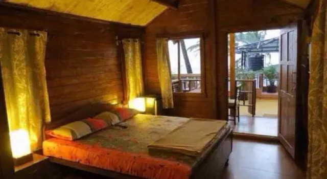 Stanley's Guest House, Prenota Affittacamere Baga 