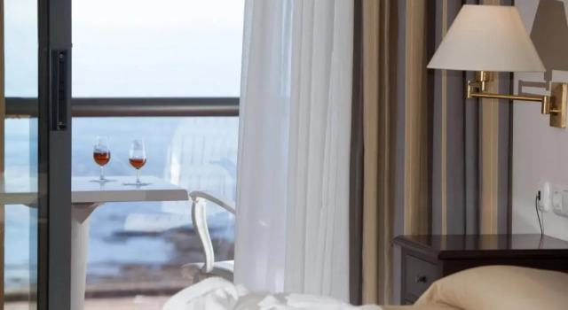 Трёхместный номер Standard с видом на море Hotel Duque de Najera
