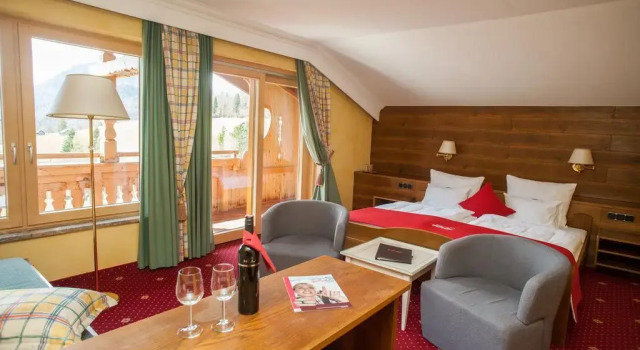 Alpengasthof / Hotel Gröbl-Alm, Rezervasyon Otel Mittenwald Garmisch-Partenkirchen