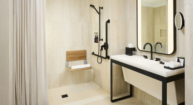 The Pearle Hotel & Spa, Autograph Collection, Boek Hotel Burlington 