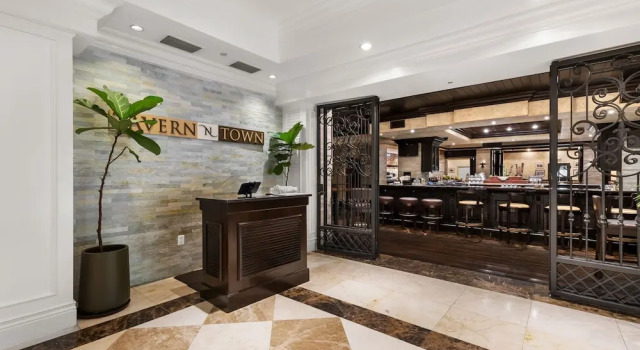 Ocean Front 3BR Presidential Suite, Забронировать Отель Ки-Уэст Национальный парк Dry Tortugas, рядом с Lower Keys Medical Center