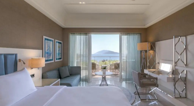 Двухместный номер Premier Caresse, a Luxury Collection Resort & Spa, Bodrum