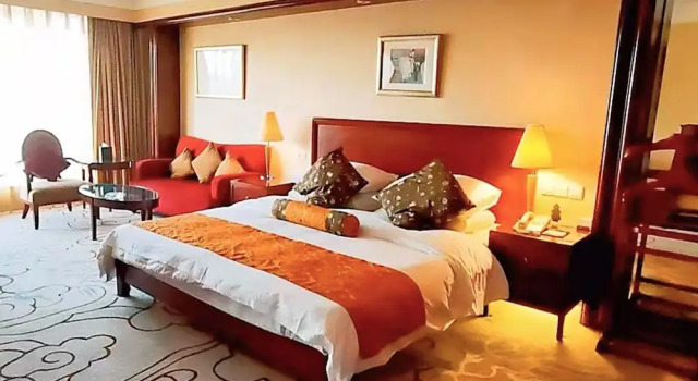 Номер Deluxe с балконом Maritim Hotel Taicang Garden