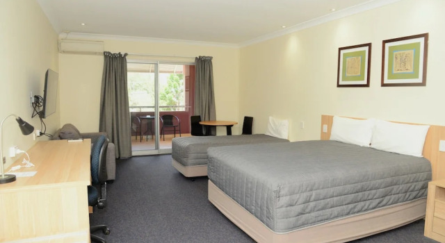 Двухместный номер Premier с балконом Lismore Bounty Workers Club Motel