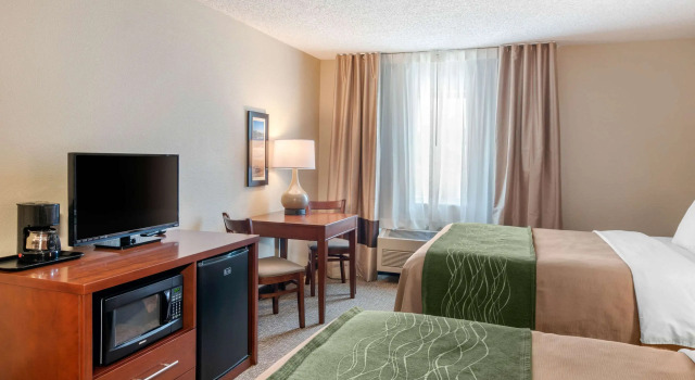 Четырёхместный номер Standard Comfort Inn Medford North