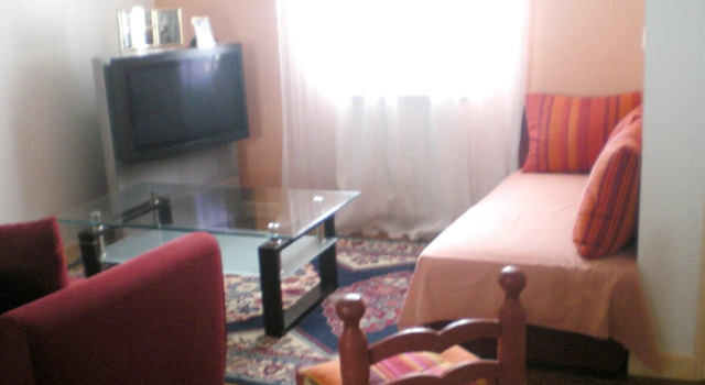 House with 3 Bedrooms in Saint-Jean-De-Luz, with Enclosed Garden And Wifi - 800 M From the Beach, Prenota Casa vacanze Hotel a Aquitania con parcheggio, Parcheggio