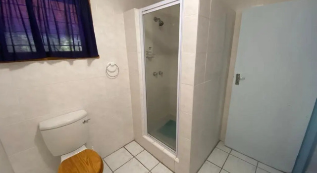 Апартаменты Цокольный этаж с балконом Glen House
