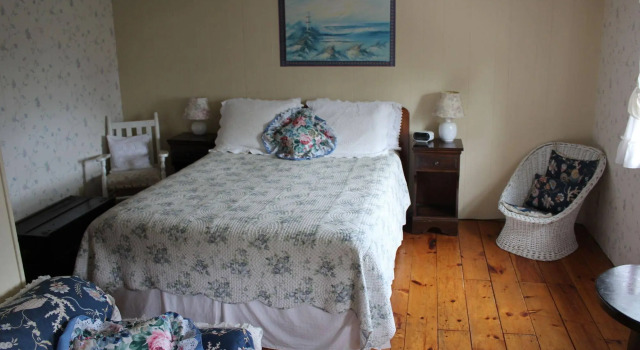 Sea Breeze Inn, Забронировать Гостевой дом Гостевые дома Полуострова Кейп-Код, Гостевой дом