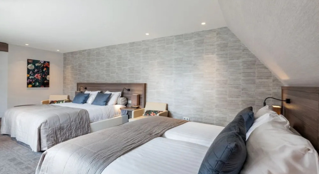 Четырёхместный номер Superior Van der Valk Hotel Hengelo