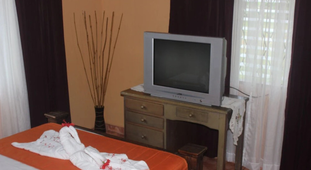 Arenal Glamping Hostel