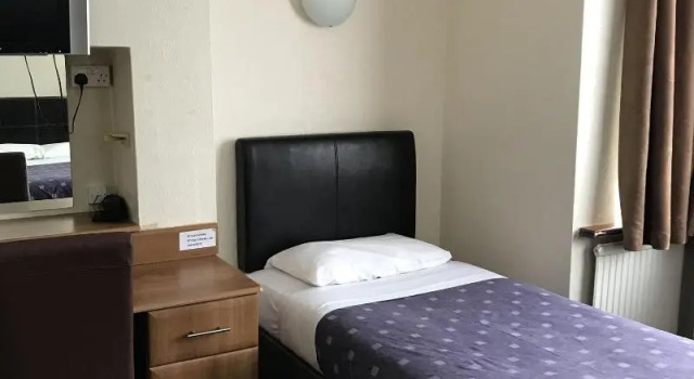 Warwick Lodge, Забронировать Отель Отели Большого Лондона с завтраком, Завтраки