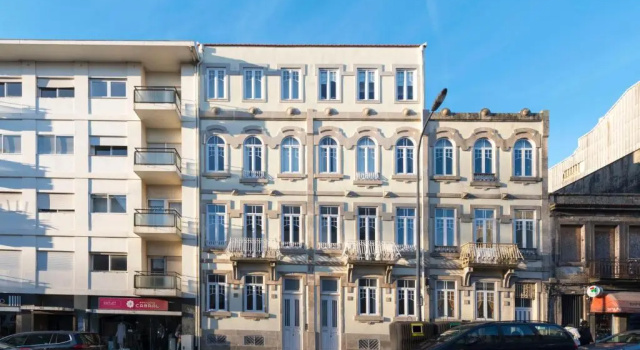 Апартаменты Дуплекс Apartment Boavista Roundabout by Sweet Porto